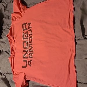 Under armour t shirt L